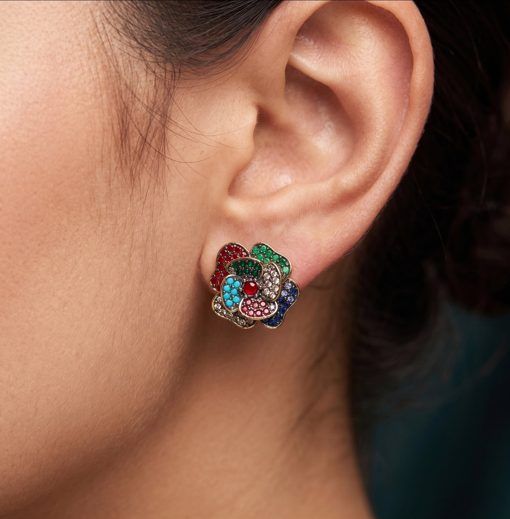 Zaynab Traidational Earring