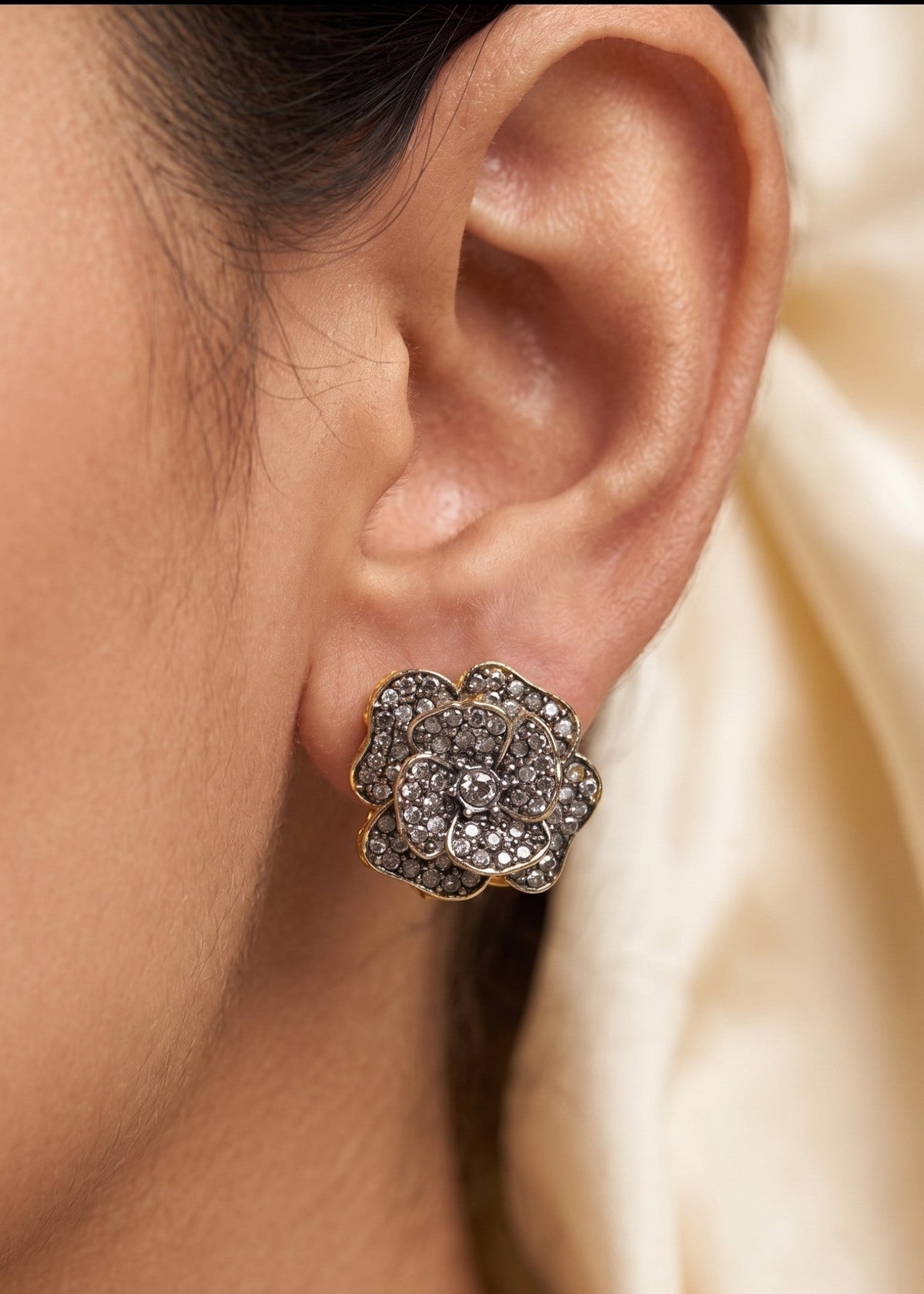 Shop the Zaynab Traidational Earring from Zarosh Jewel