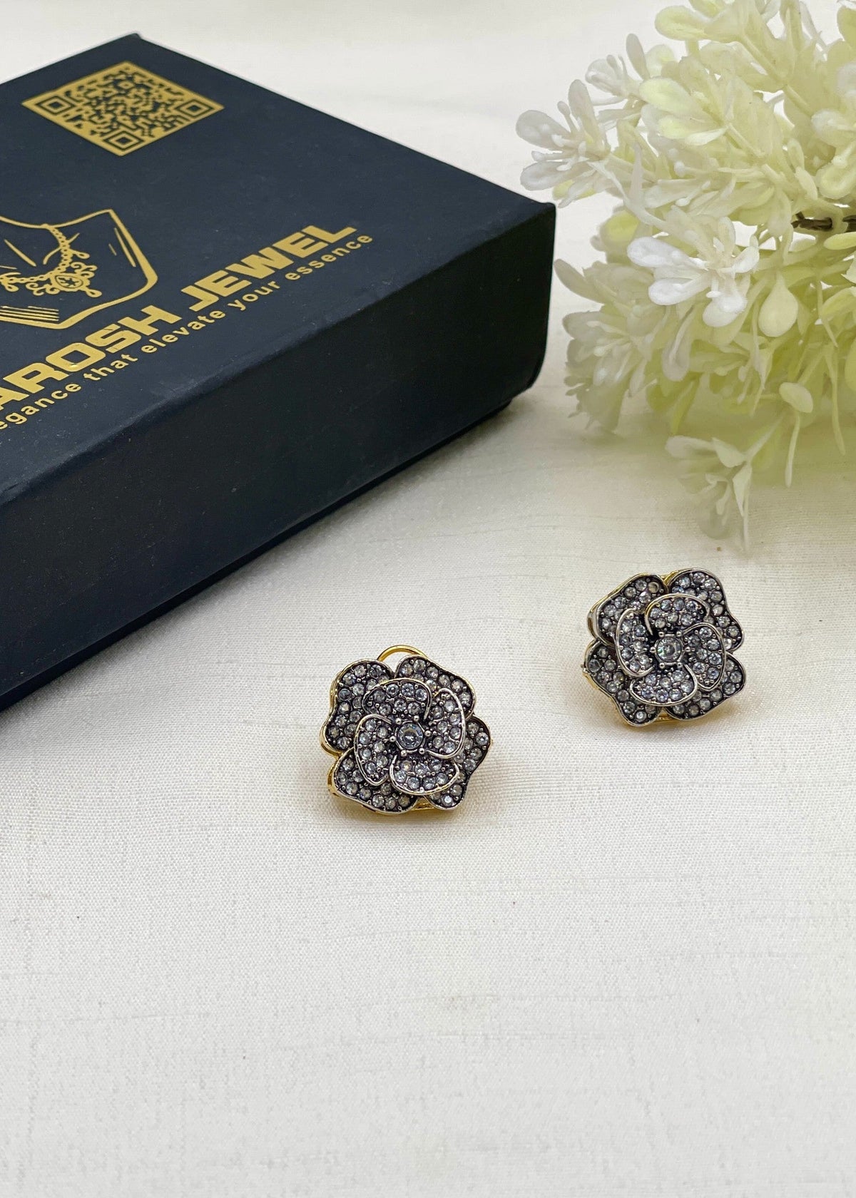 Shop the Zaynab Traidational Earring from Zarosh Jewel
