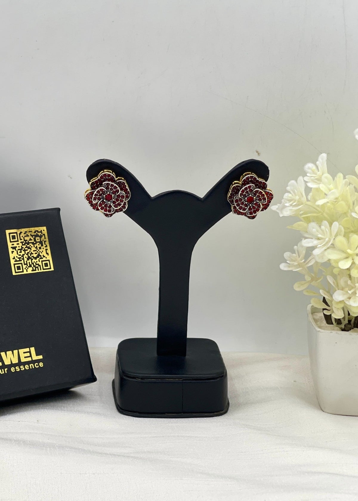 Shop the Zaynab Traidational Earring from Zarosh Jewel