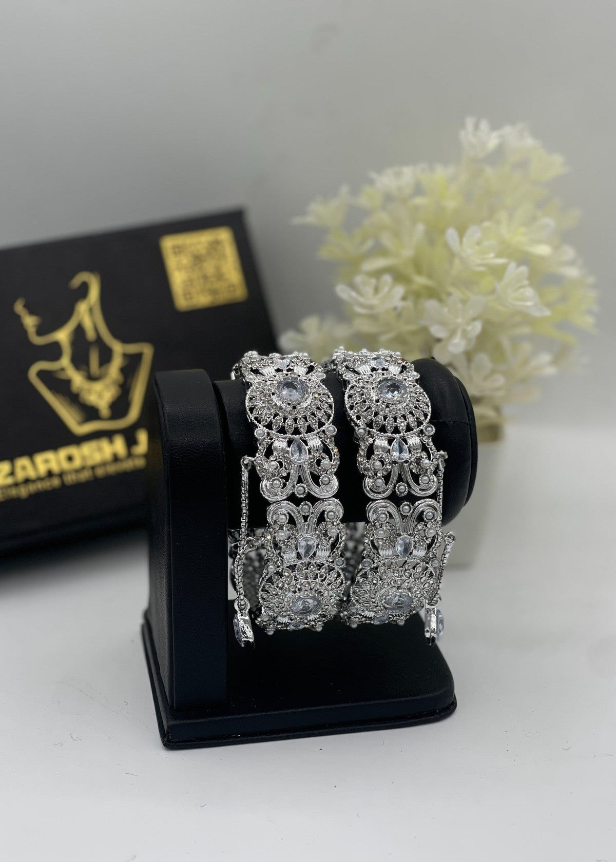 Shop the Zeb Openable Bangles from Zarosh Jewel