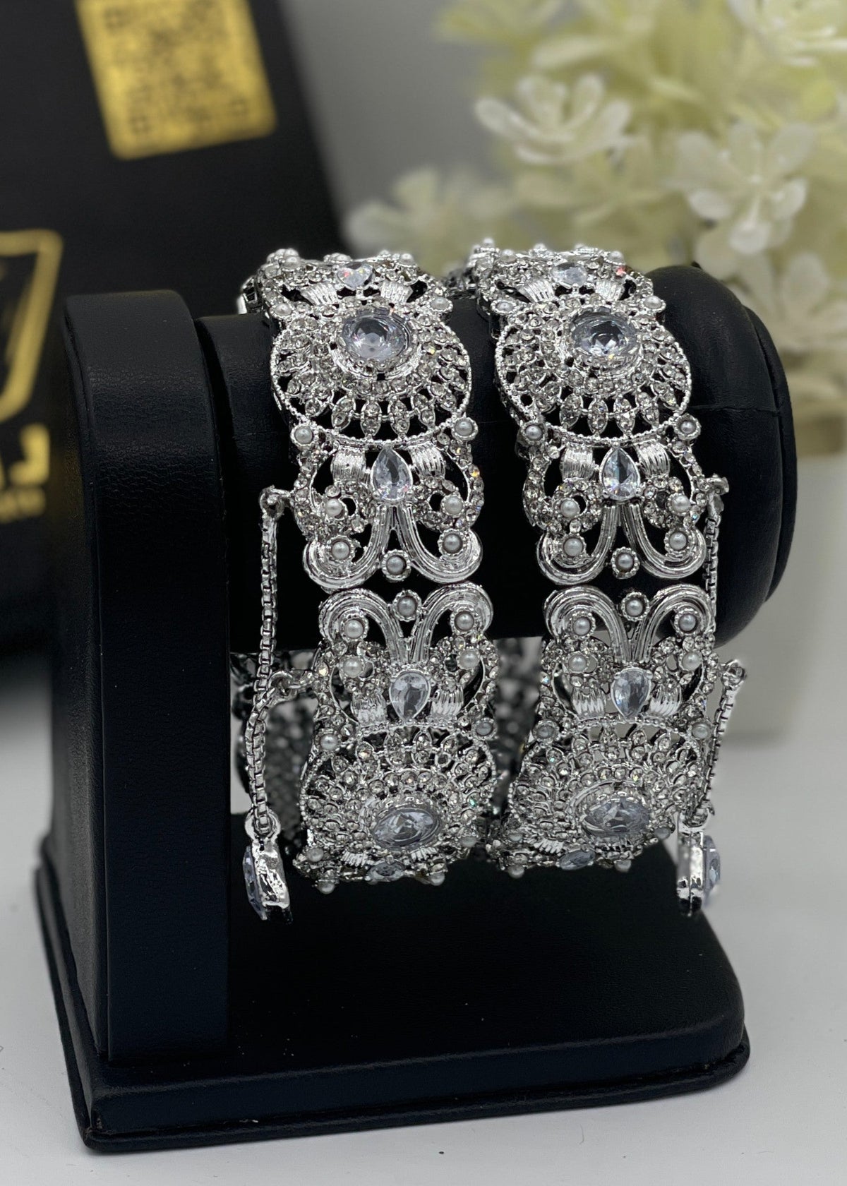 Shop the Zeb Openable Bangles from Zarosh Jewel