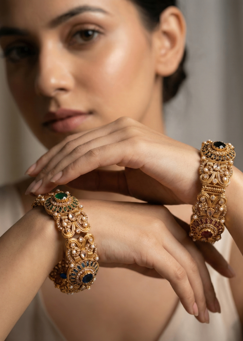 Shop the Zeb Openable Bangles from Zarosh Jewel