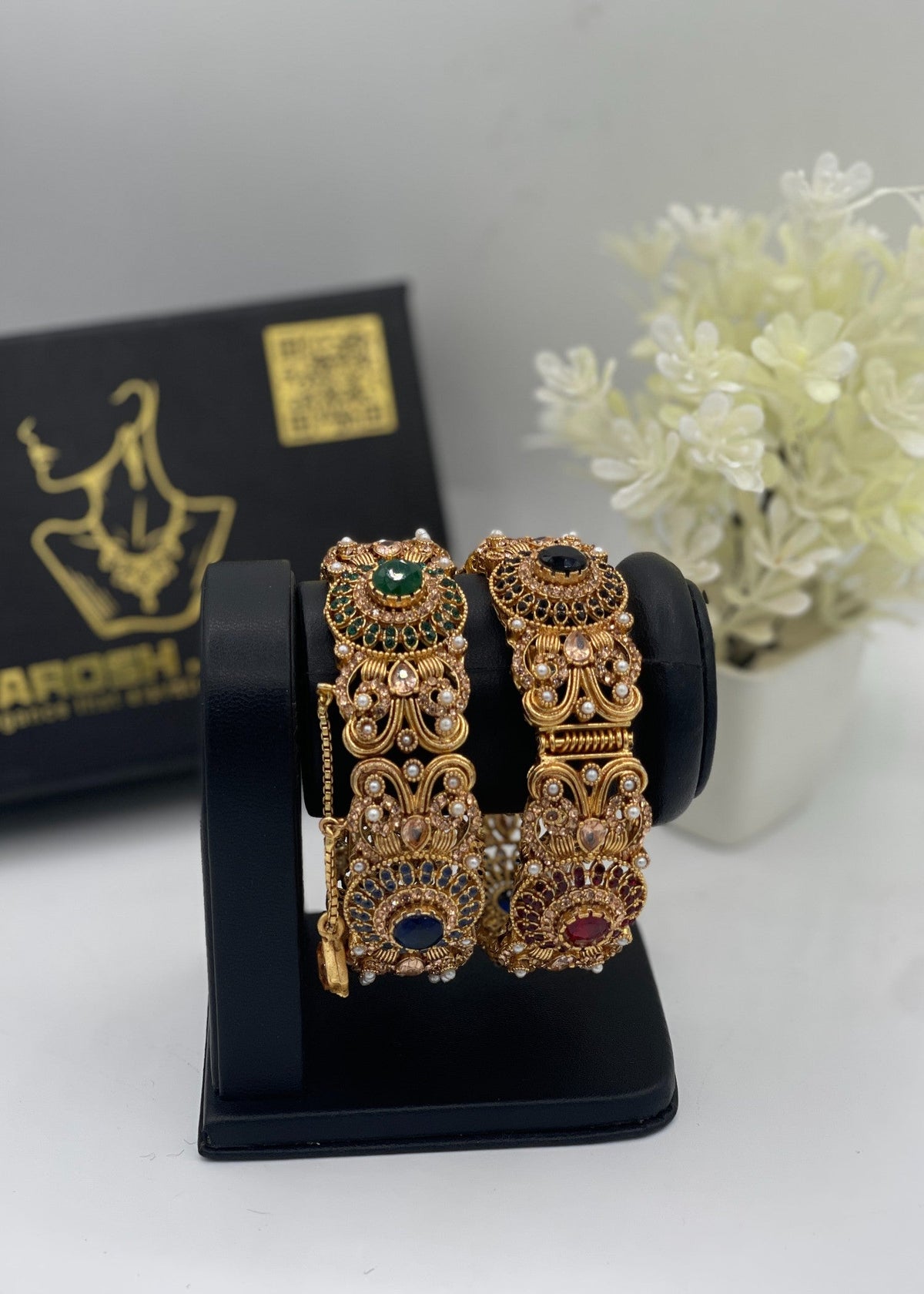 Shop the Zeb Openable Bangles from Zarosh Jewel