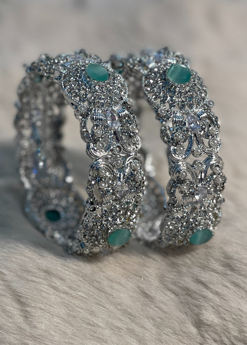 Shop the Zeb Openable Bangles from Zarosh Jewel