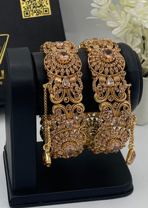 Shop the Zeb Openable Bangles from Zarosh Jewel