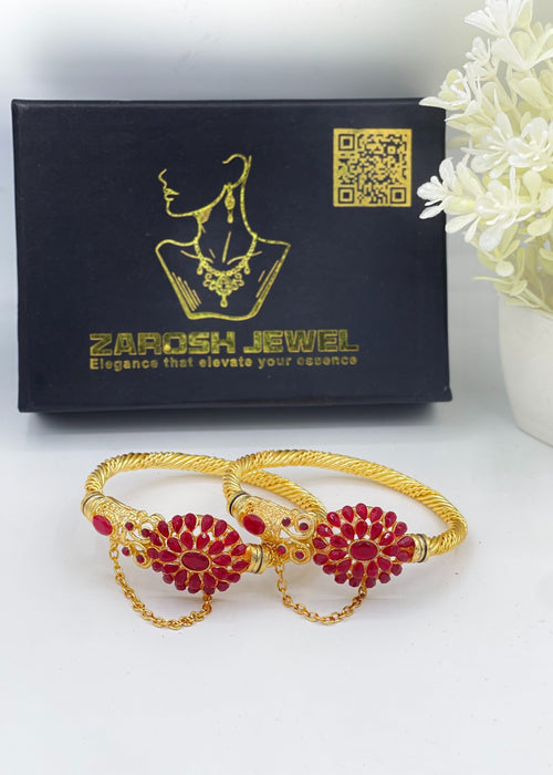 Shop the Zeenat Heritage Kadas from Zarosh Jewel