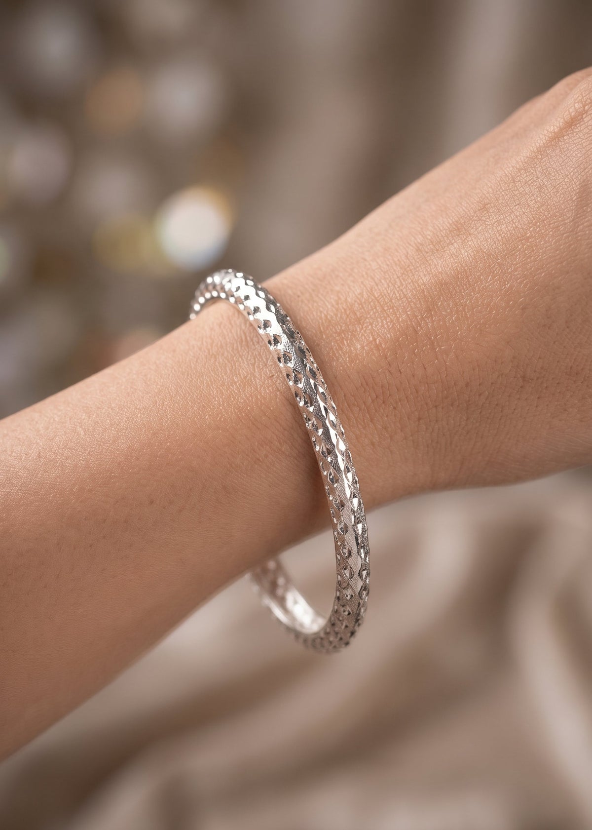 Shop the Zeya Heritage Kada from Zarosh Jewel