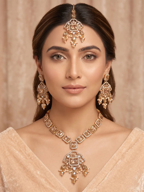 Zoe Necklace Set