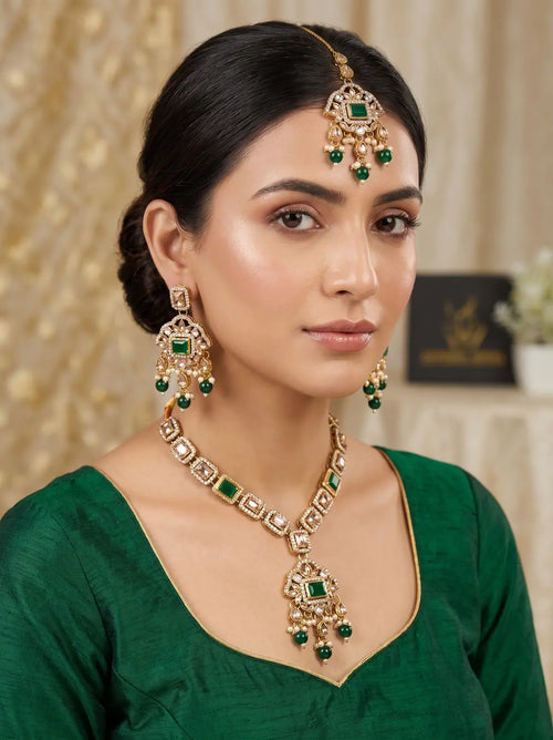 Zoe Necklace Set