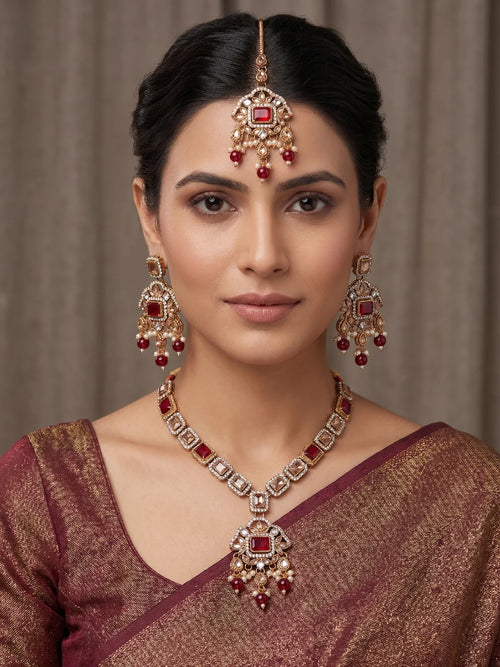 Zoe Necklace Set