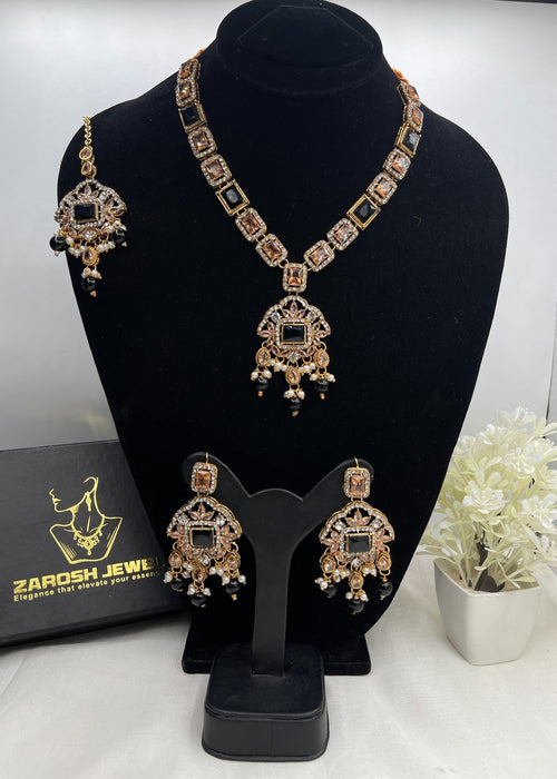 Shop the Zoe Necklace Set from Zarosh Jewel