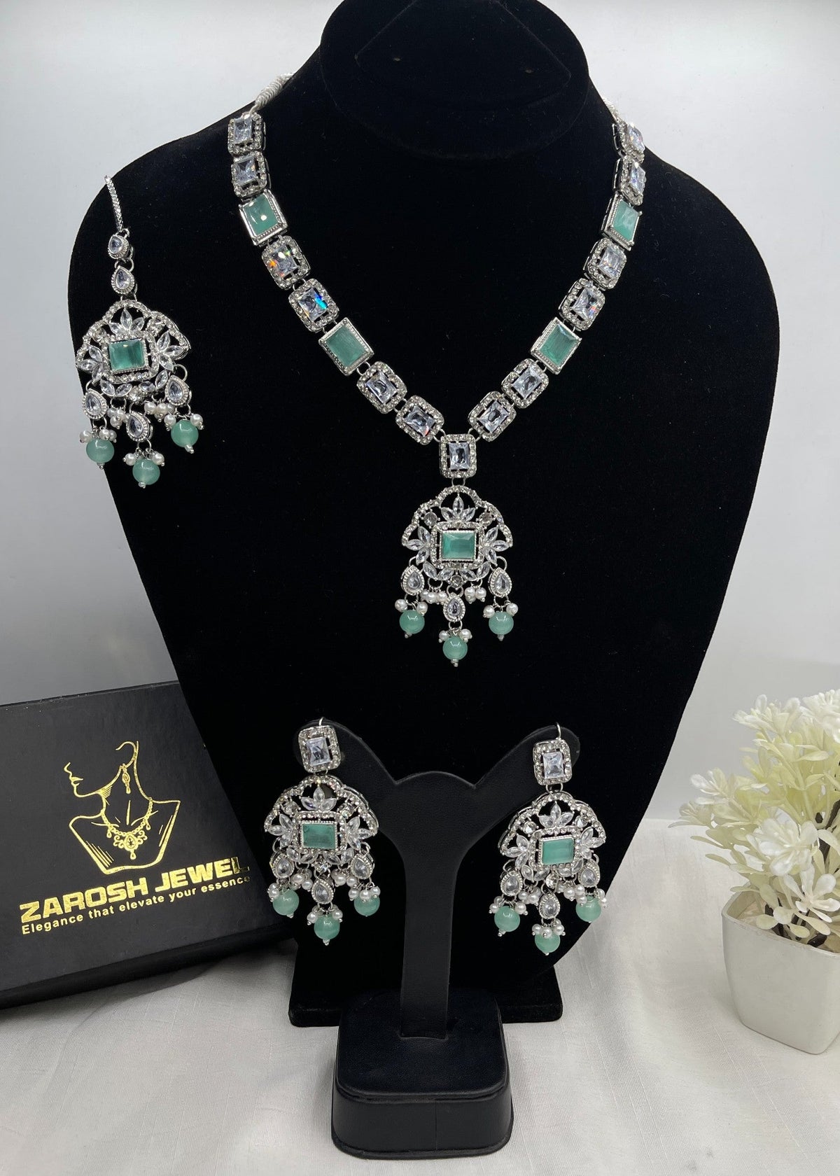 Shop the Zoe Necklace Set from Zarosh Jewel
