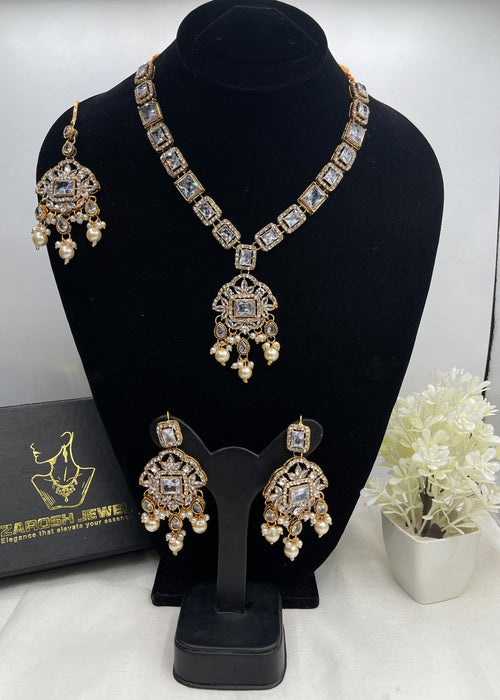 Shop the Zoe Necklace Set from Zarosh Jewel