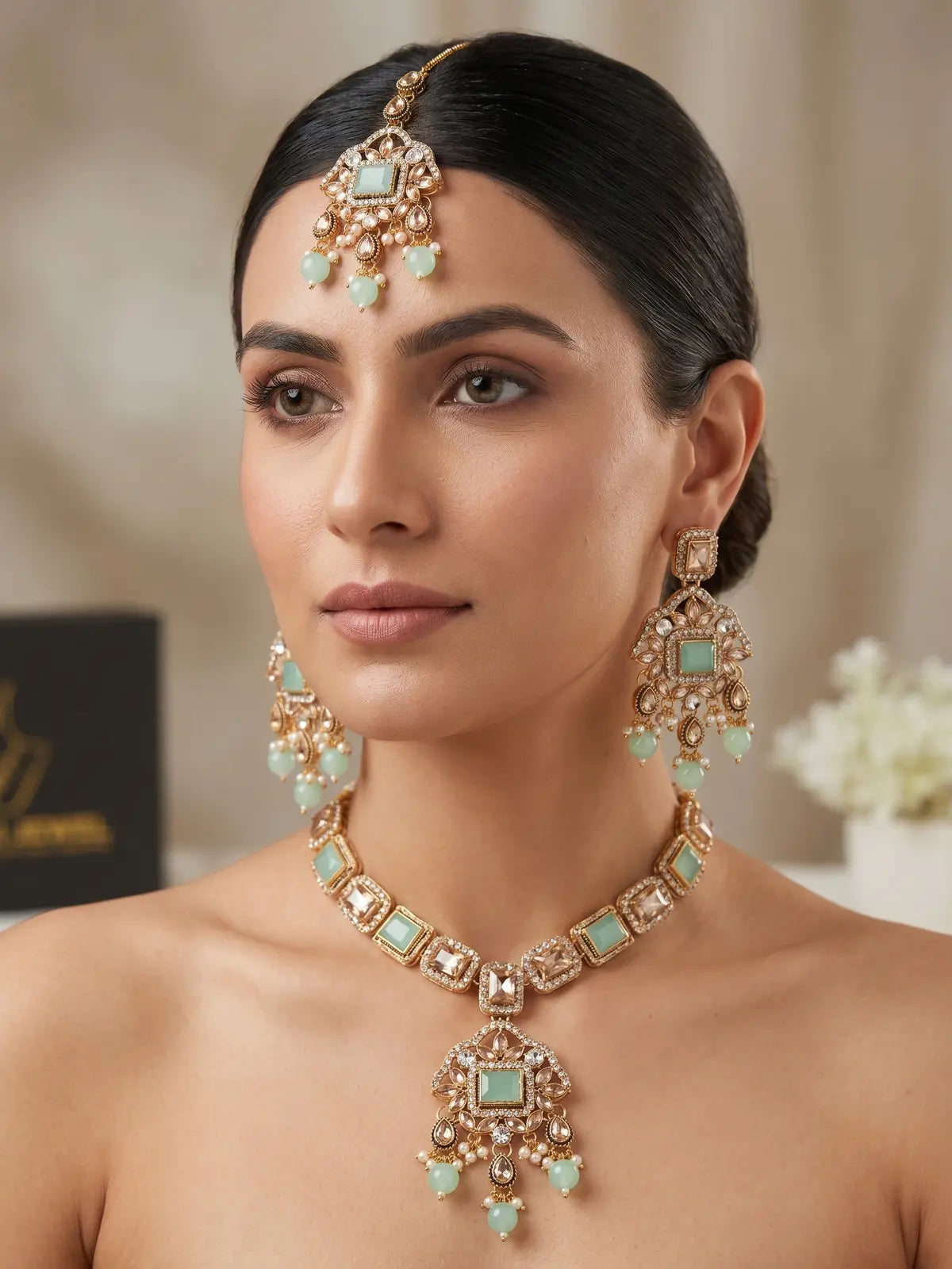Zoe Necklace Set