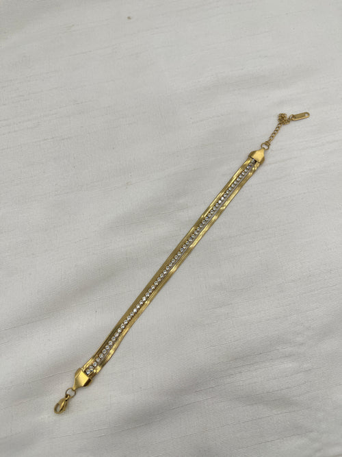 Shop the Zofishan Bracelet from Zarosh Jewel