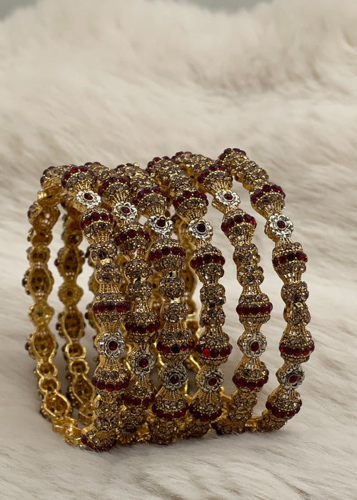 Shop the Zoya Enamel Kada from Zarosh Jewel