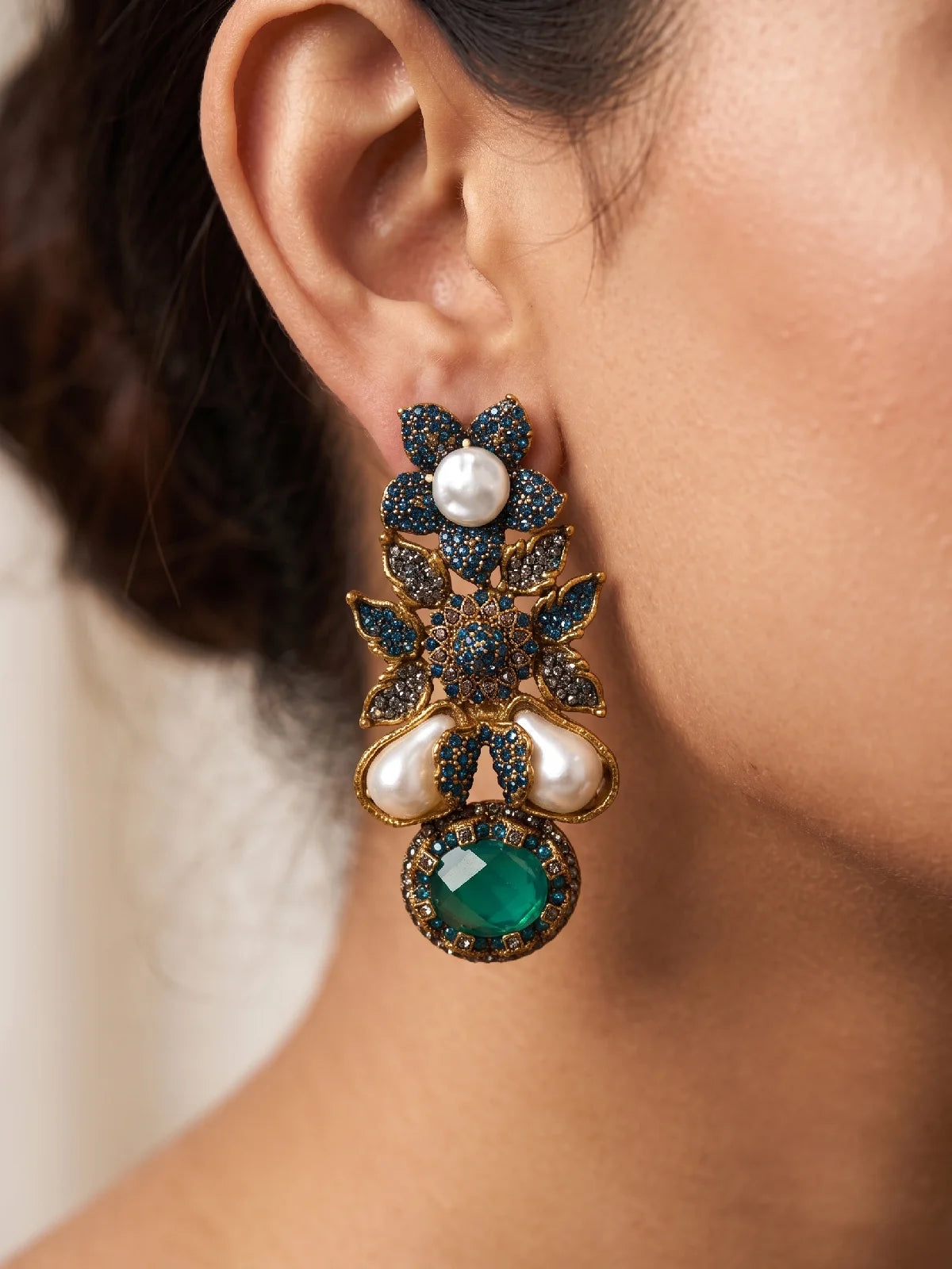 Zunairah Floral Drops