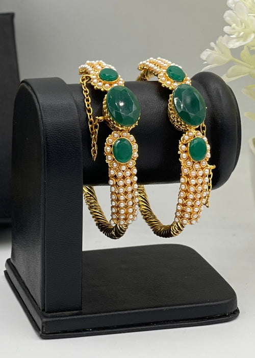 Shop the Zunairah Heritage Kada from Zarosh Jewel